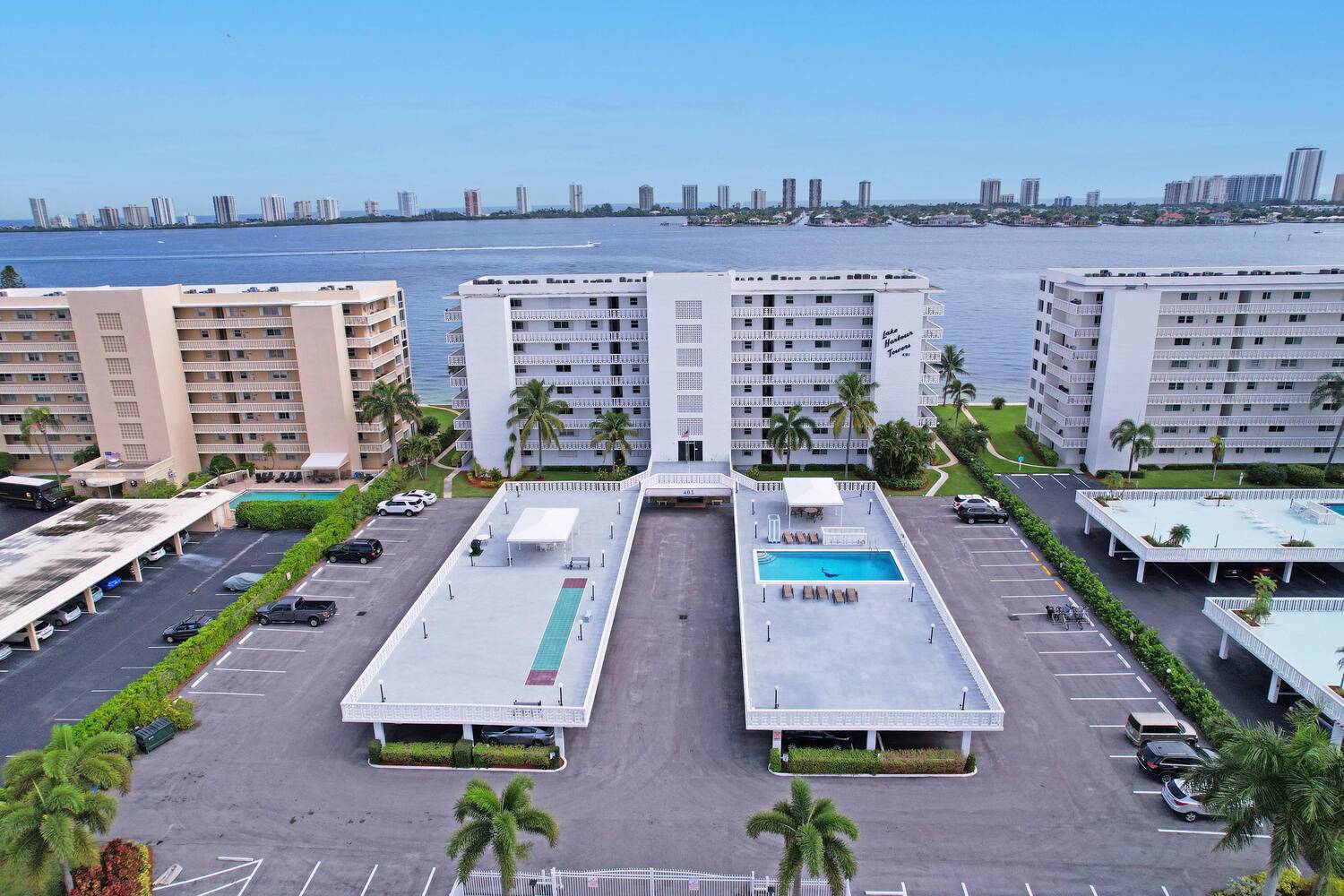 Newly Renovated Move in Ready Furnished unit with WIDE Intracoastal Views.