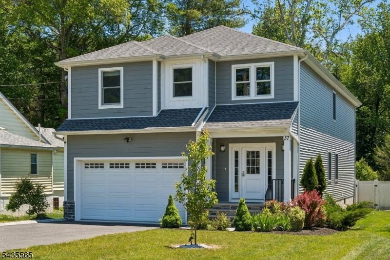 Custom Colonial