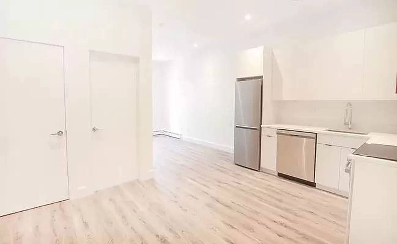 Available for Immediate occupancy, this renovated 3 Bedroom 2 Bath is located in the heart of Bushwick !
