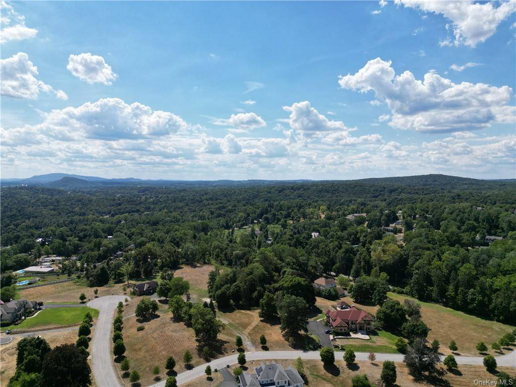 WOW WOW ! ! this beautiful fully approved property located in the HIGH END PINNACLE ON HUDSON subdivision in Balmville NY Surrounded by luxury homes.