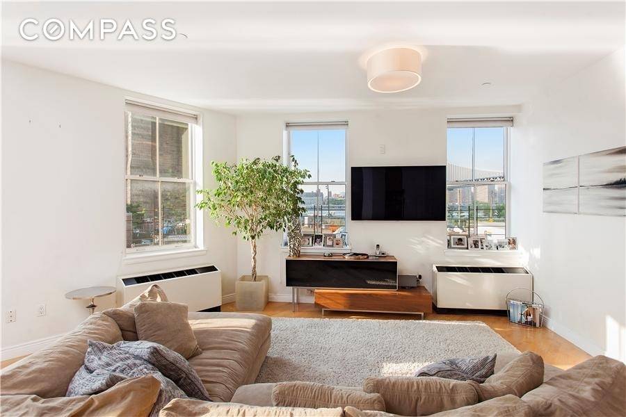 Pull into your private parking space and take the elevator up to this stunning loft style apartment located at the apex of Brooklyn s two most sought after neighborhoods Brooklyn ...