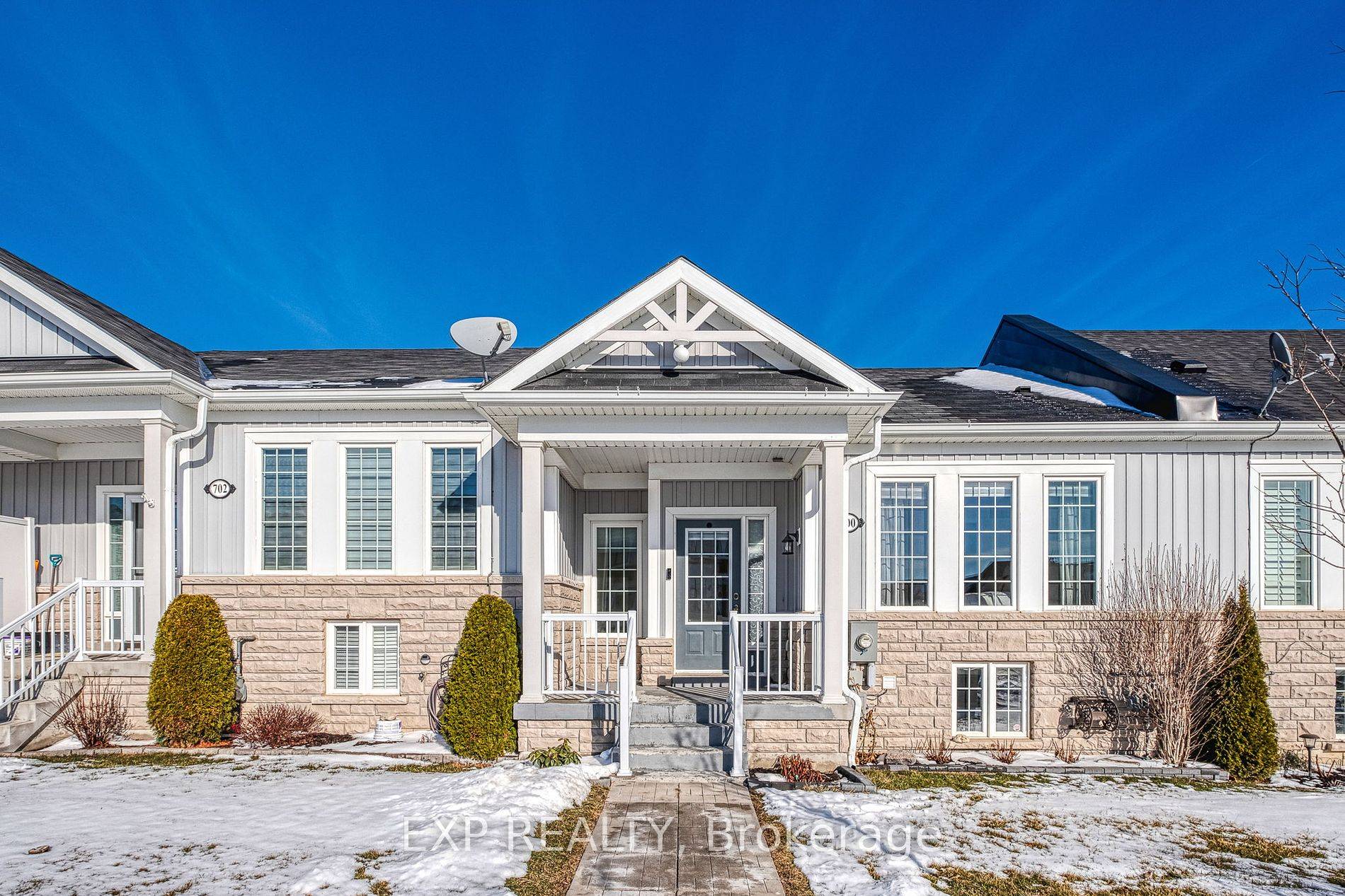 Stunning Garden Town Bungalow located in the very exclusive West Park Village of Ontario's Feel Good Town with parks, trails and phenomenal lifestyle community waiting.