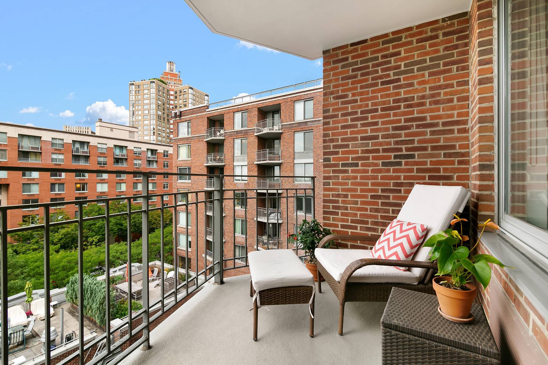 Bask in glorious sunsets and shimmering river views from your extra large balcony in this exceptional one bedroom, one bathroom home in a full service Battery Park City condominium.