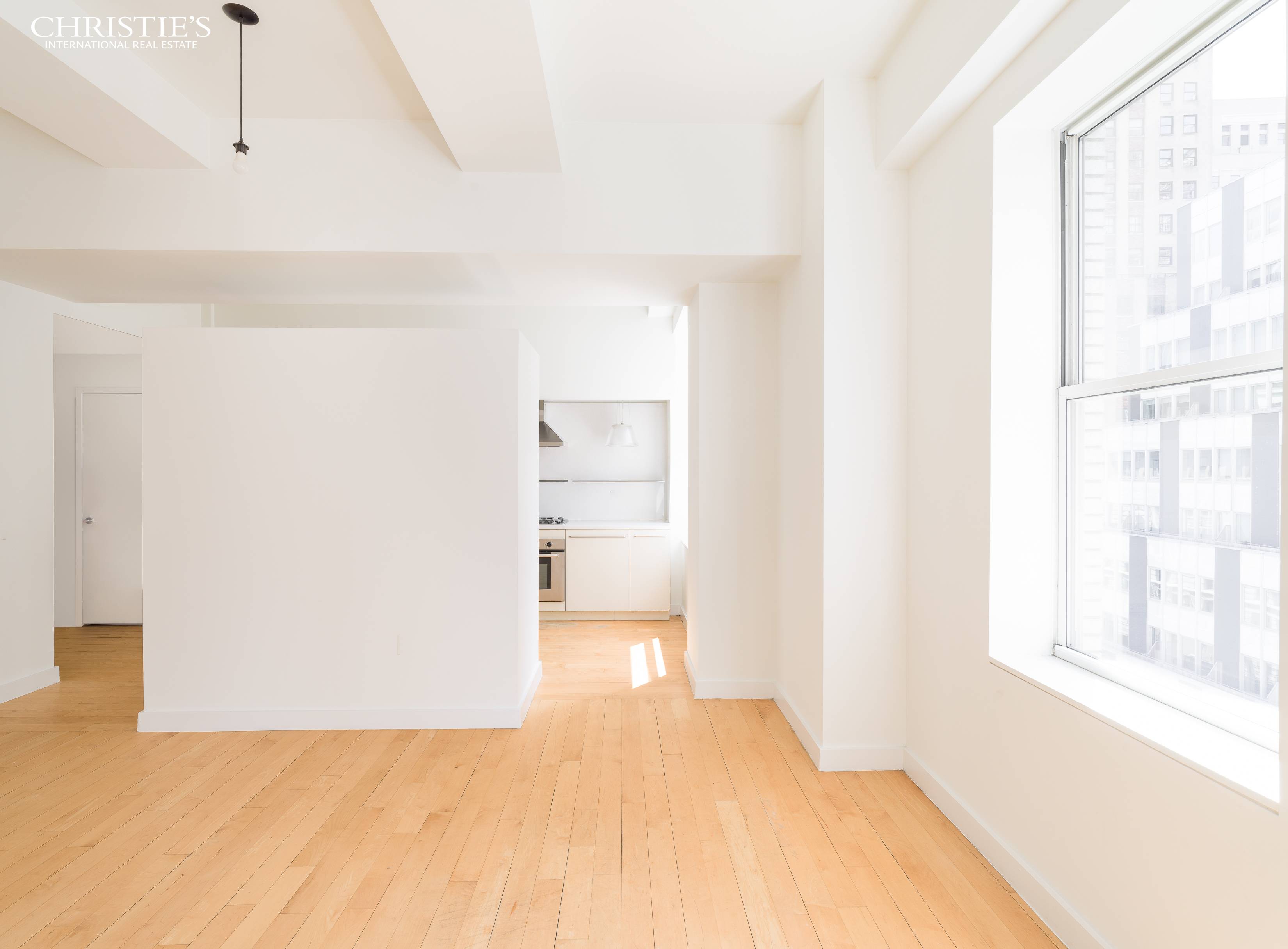 Room to Expand in FiDI A Rare, High floor Corner 3BD With 2, 200 square feet and 11.