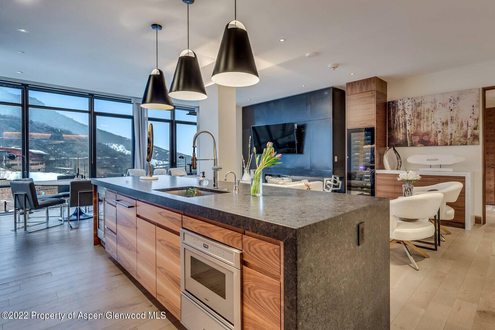This stunning, 2 bedroom, 2 bath, contemporary, corner condo is located in the center of it all at One Snowmass West.