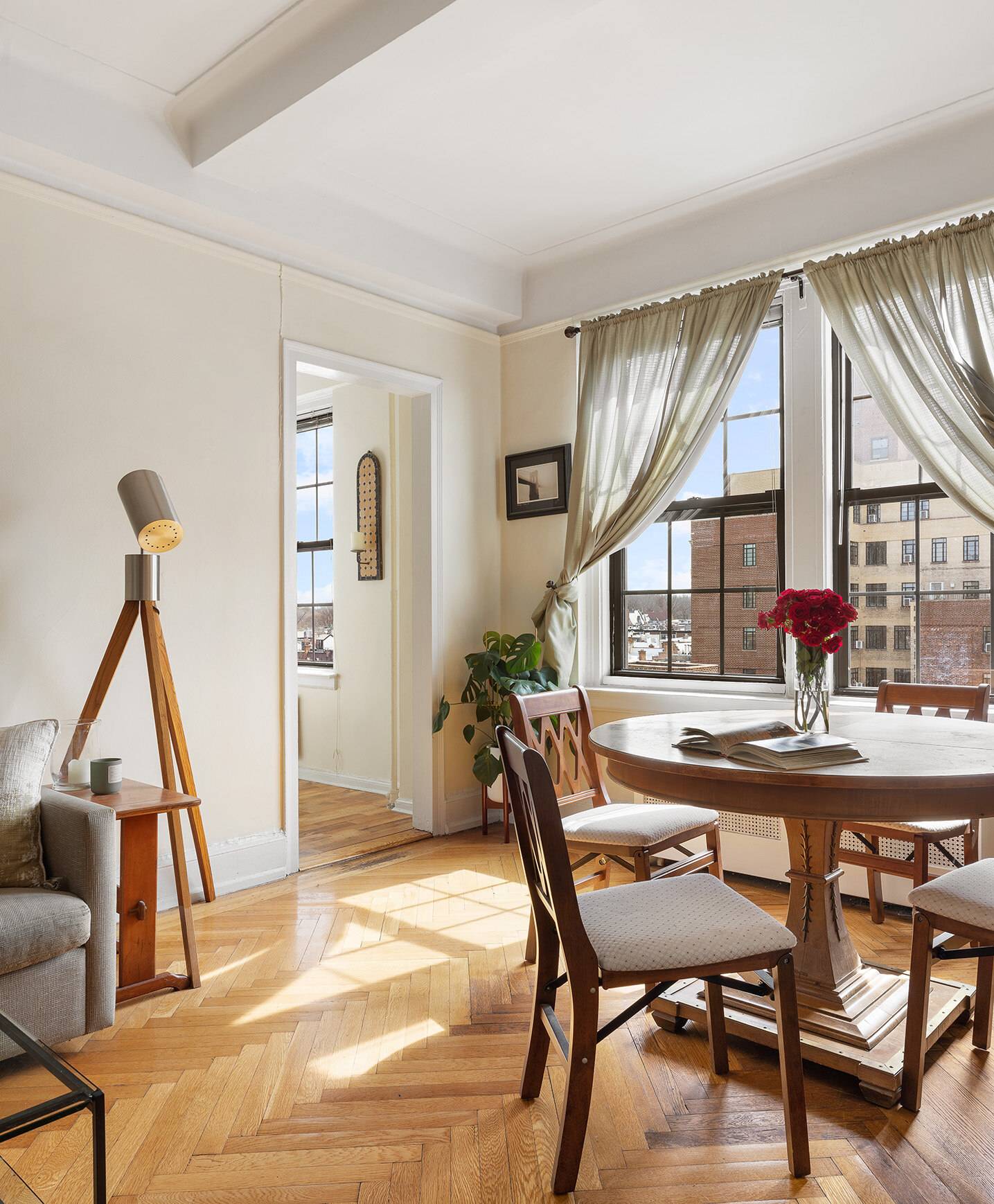 Welcome to 9E at The President a massive one bed, one bath, south facing unit with unobstructed views for miles toward the Prospect Park's treetops and brownstone Brooklyn.
