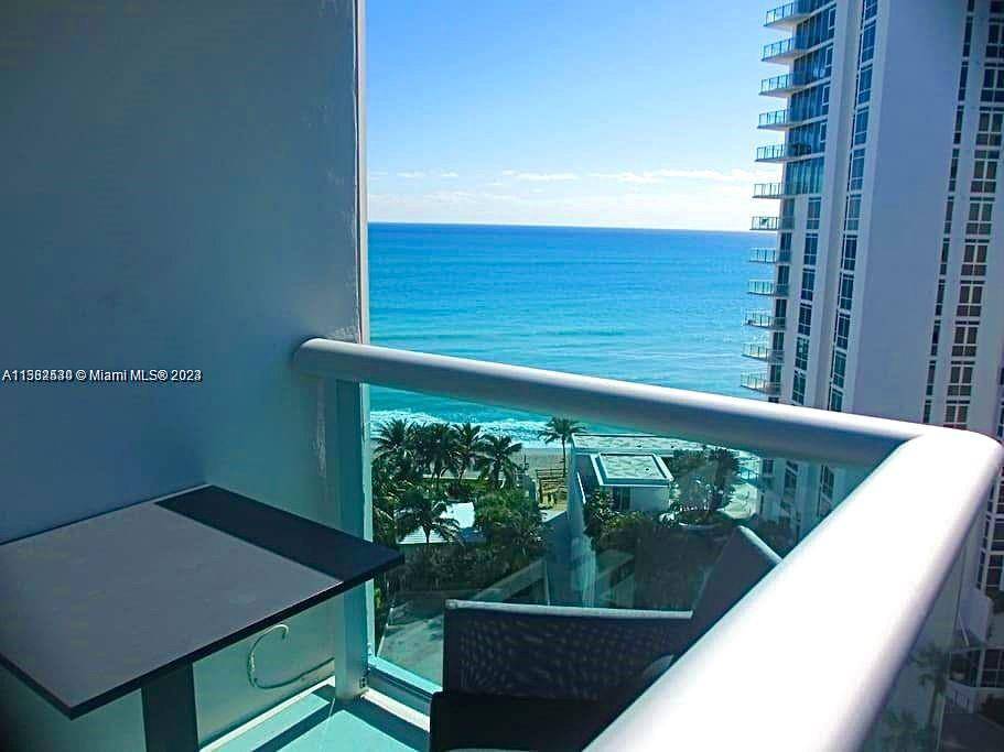 Introducing a magnificent short term lease opportunity in Hollywood, stunning ocean front condominium that offers the perfect blend of luxury and convenience.