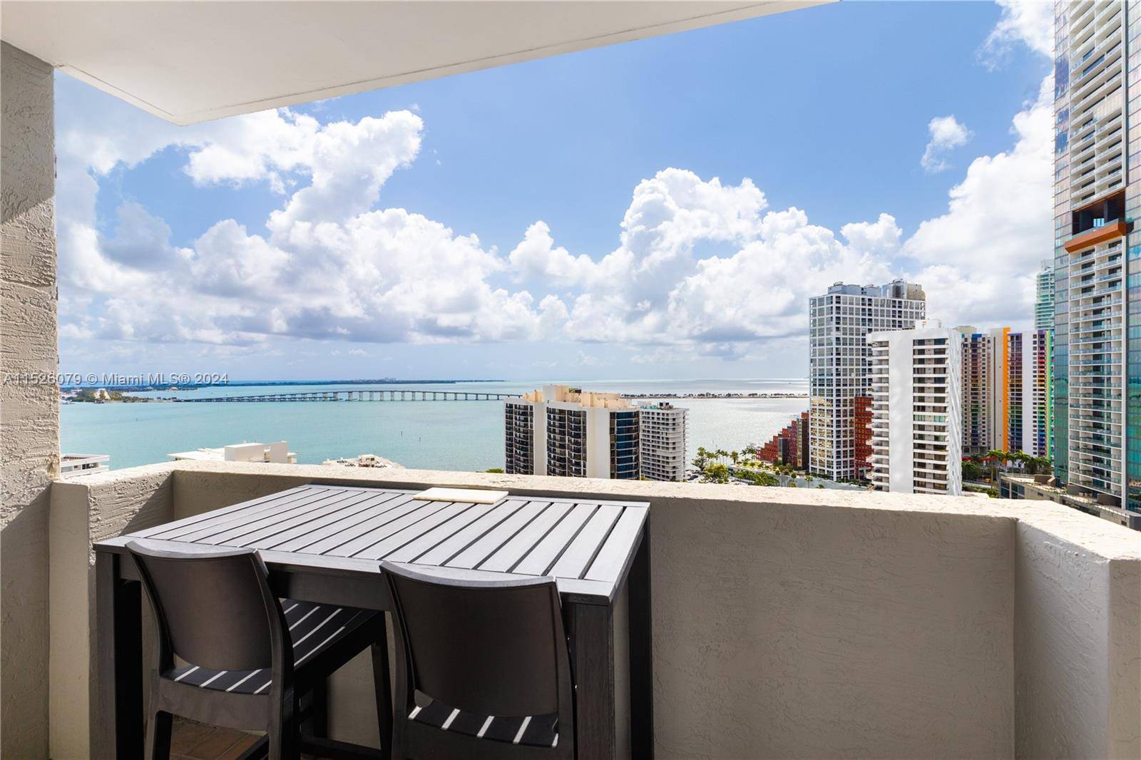 Incredible investment opportunity in Brickell with diverse options.