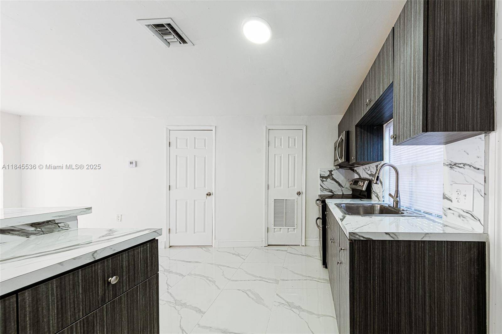 Discover the perfect blend of comfort and convenience in this fully renovated gem !