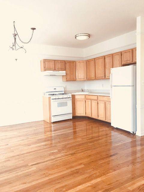 Sun Flooded Renovated True 2 Bed with Beautiful Finishes In Prime Prospect HeightsNicely Updated KitchenNew BathroomHuge Living RoomHardwood Flooring and High CeilingsKing Sized BedroomsAmazing Closet SpaceCentral Heat and ACPet FriendlyAvailable ...