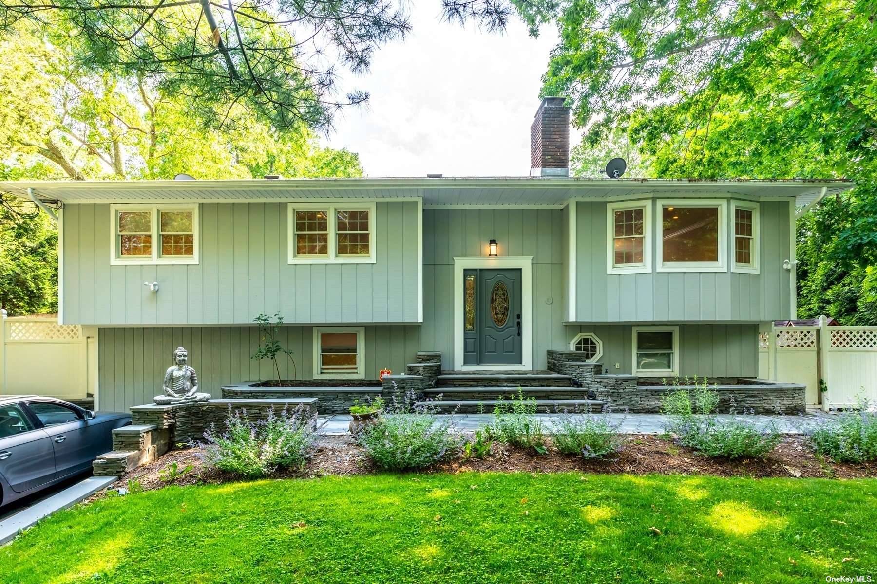 Spend the season in this charming light filled home in the Springs of East Hampton.