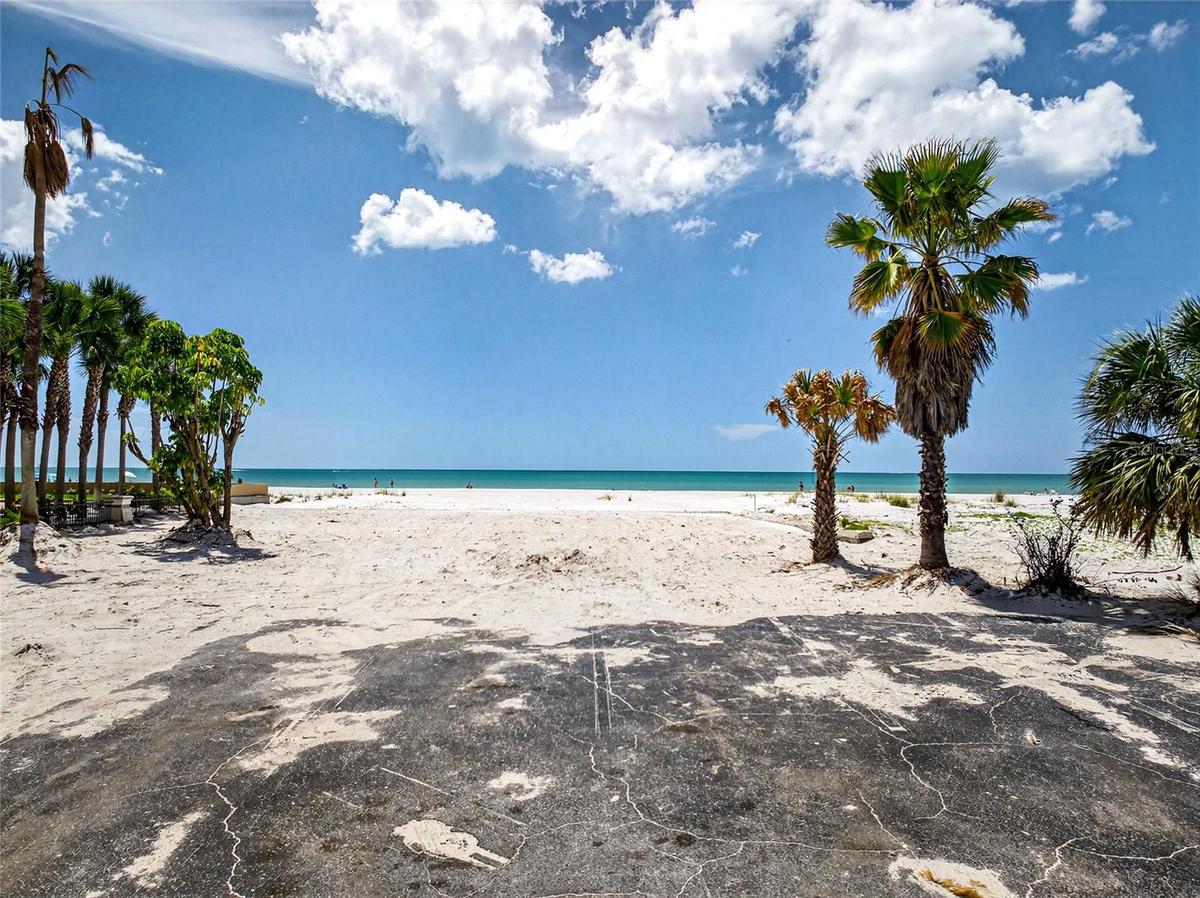 13642 GULF Blvd.