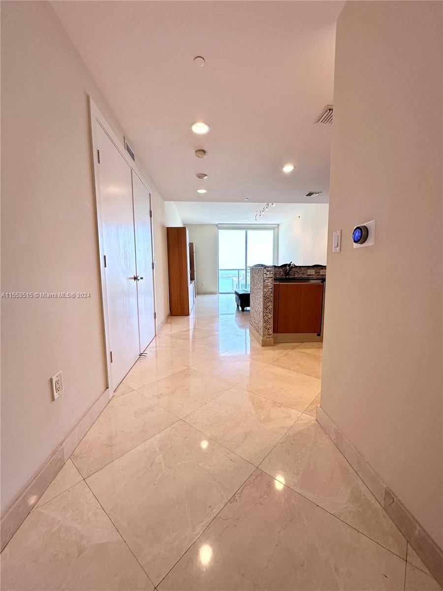 Spectacular 2 bed 2 bath corner unit in best location of Brickell Area with breathtaking water and city views.