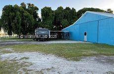 Prime Light Industrial Investment Opportunity Cash Flowing Property Near Major Highways !