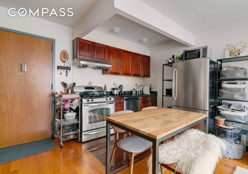At Bowery and Hester, the new frontier of the Lower East Side, stands this one bedroom with condo finishes, en suite washer dryer, dishwasher, floor to ceiling windows, queen size ...