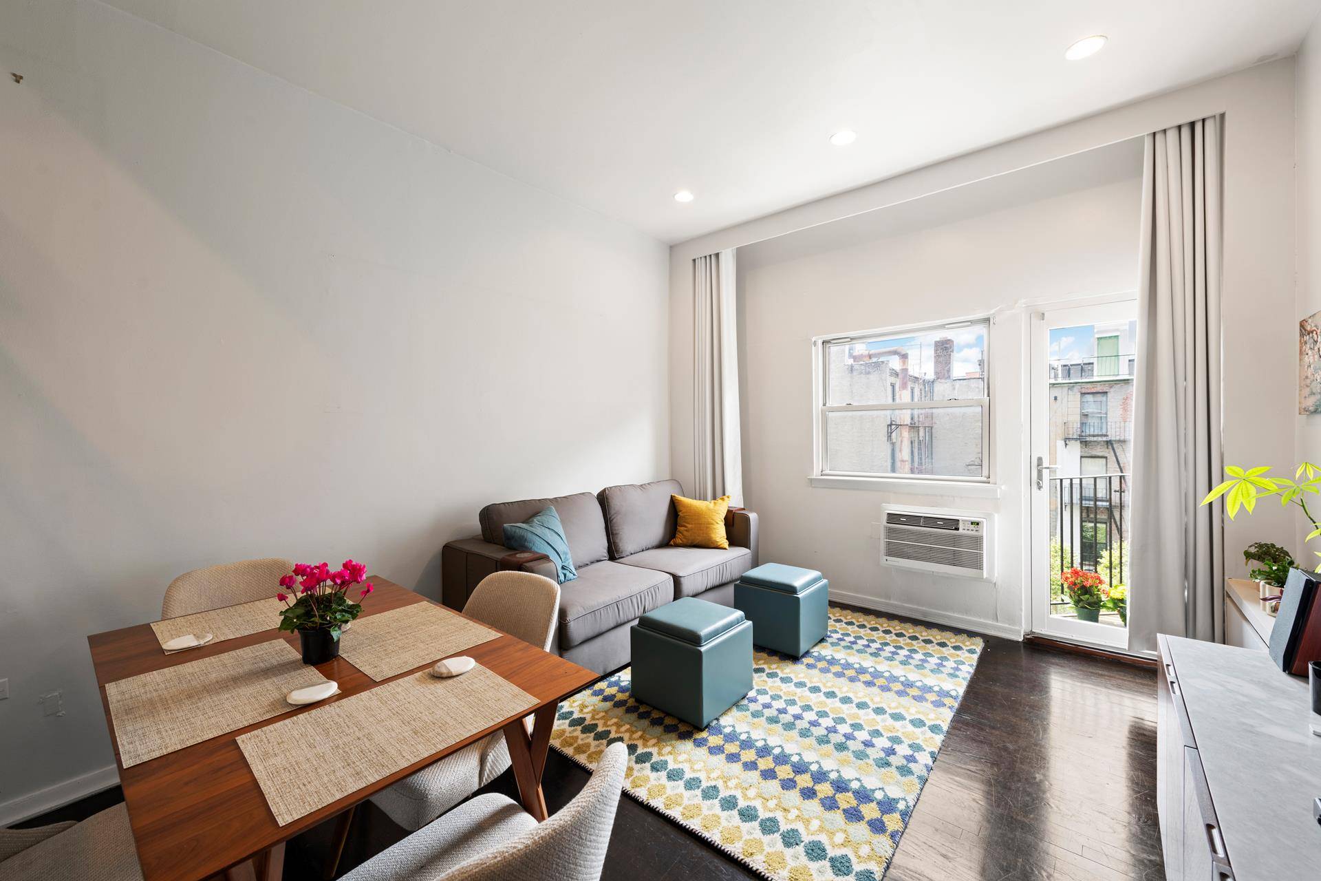 Apartment 4N at 211 Thompson Street is perfectly located in the heart of Greenwich Village, just south of Washington Square Park and NYU.