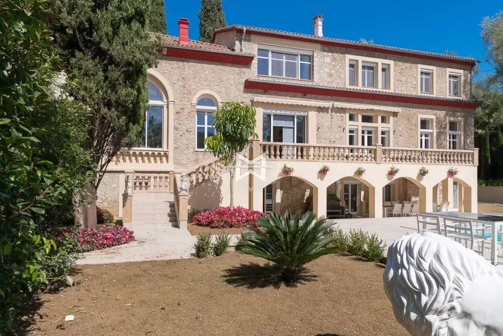 CANNES NEAR CROISETTE - Magnificent Provencal country house