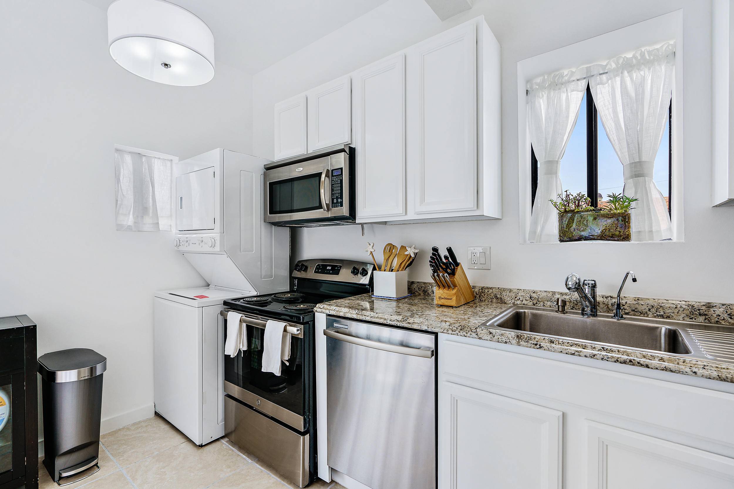 Renovated, 2 br 2 ba residence in the center of Palm Beach.