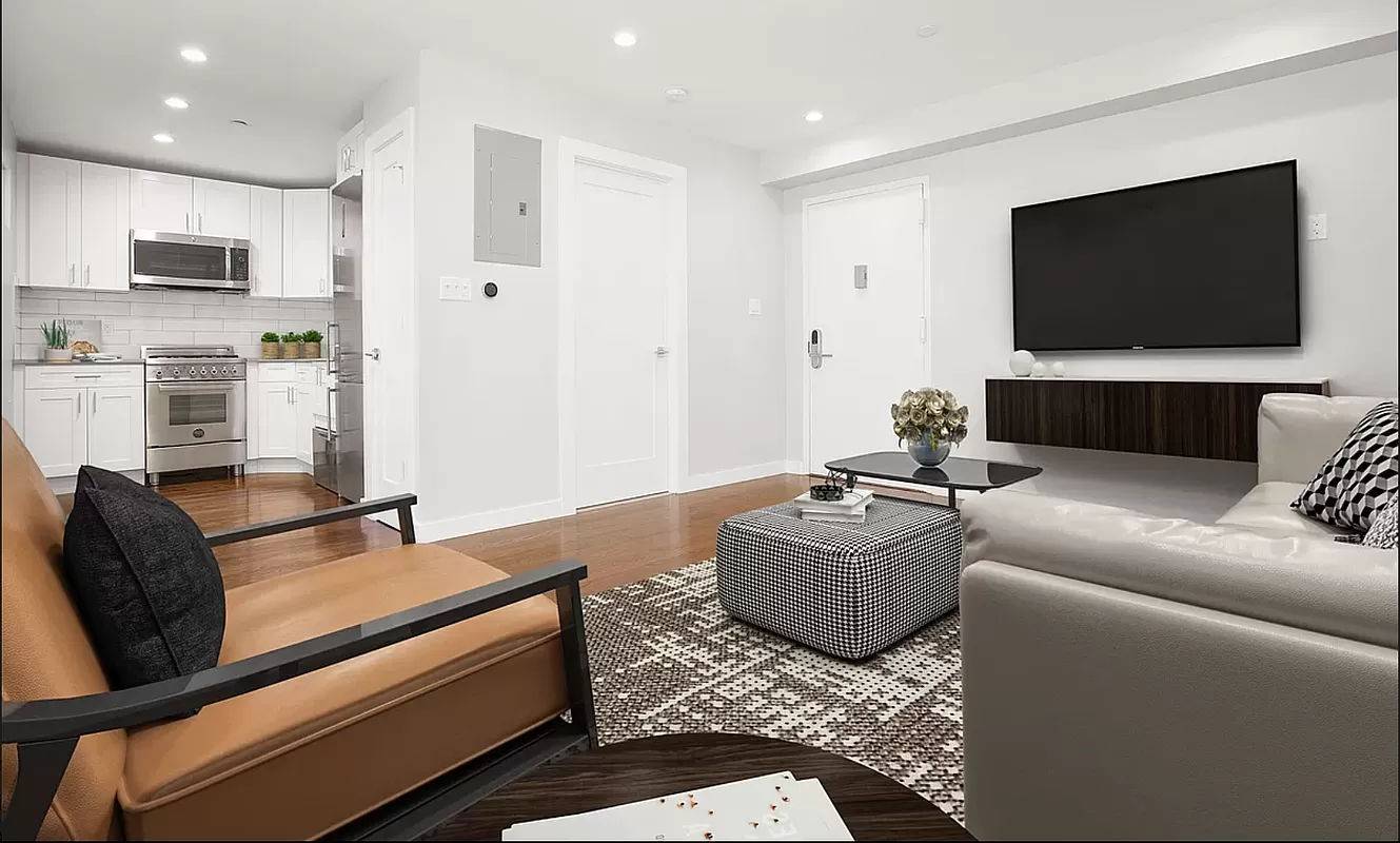 Newly renovated large 2 bedroom at 99 Suffolk Street !