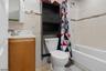 2L - Bath
