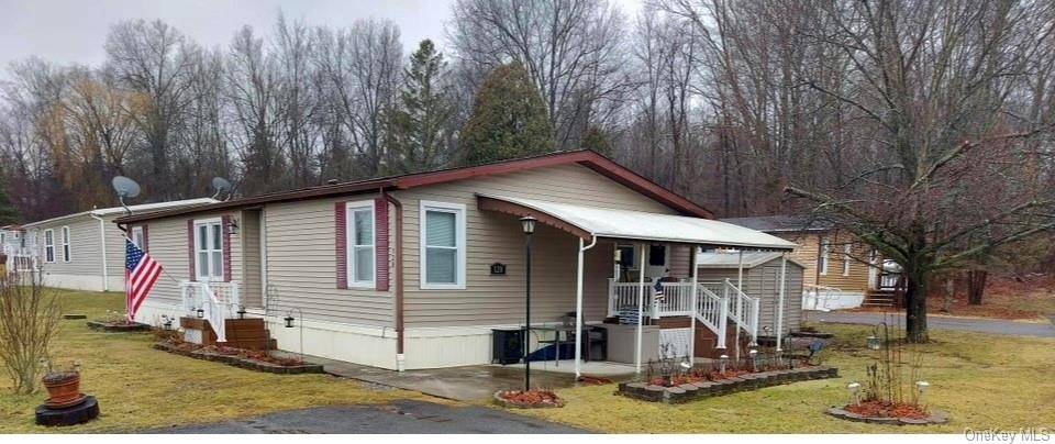 Come see all this spacious 3 bedroom, 2 bath home has to offer all on one level with lake access in this quiet 55 amp ; over community.