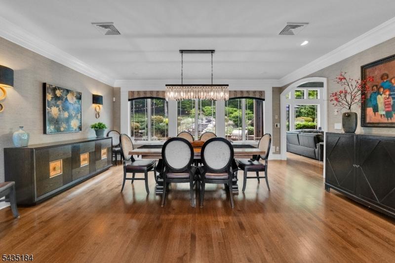 Elegant Dining Room