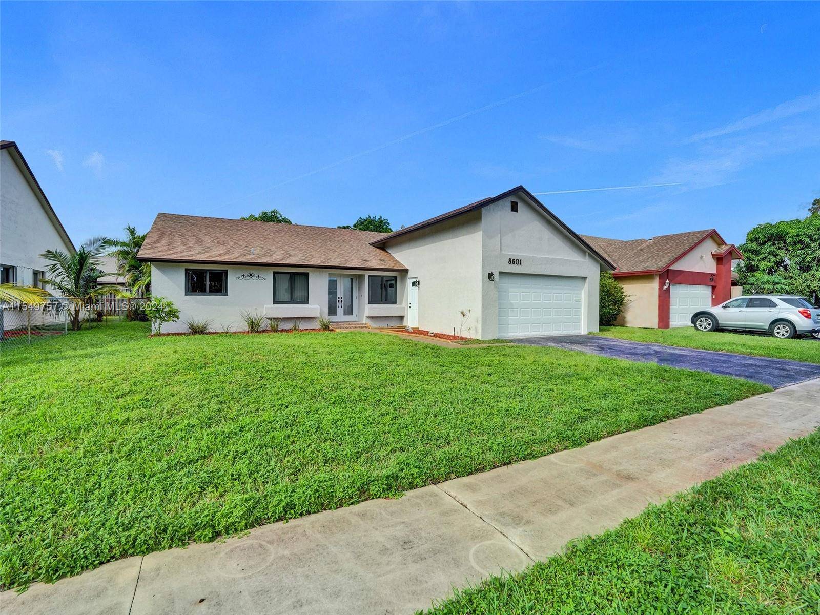 Welcome to your dream rental home in the heart of North Lauderhill !