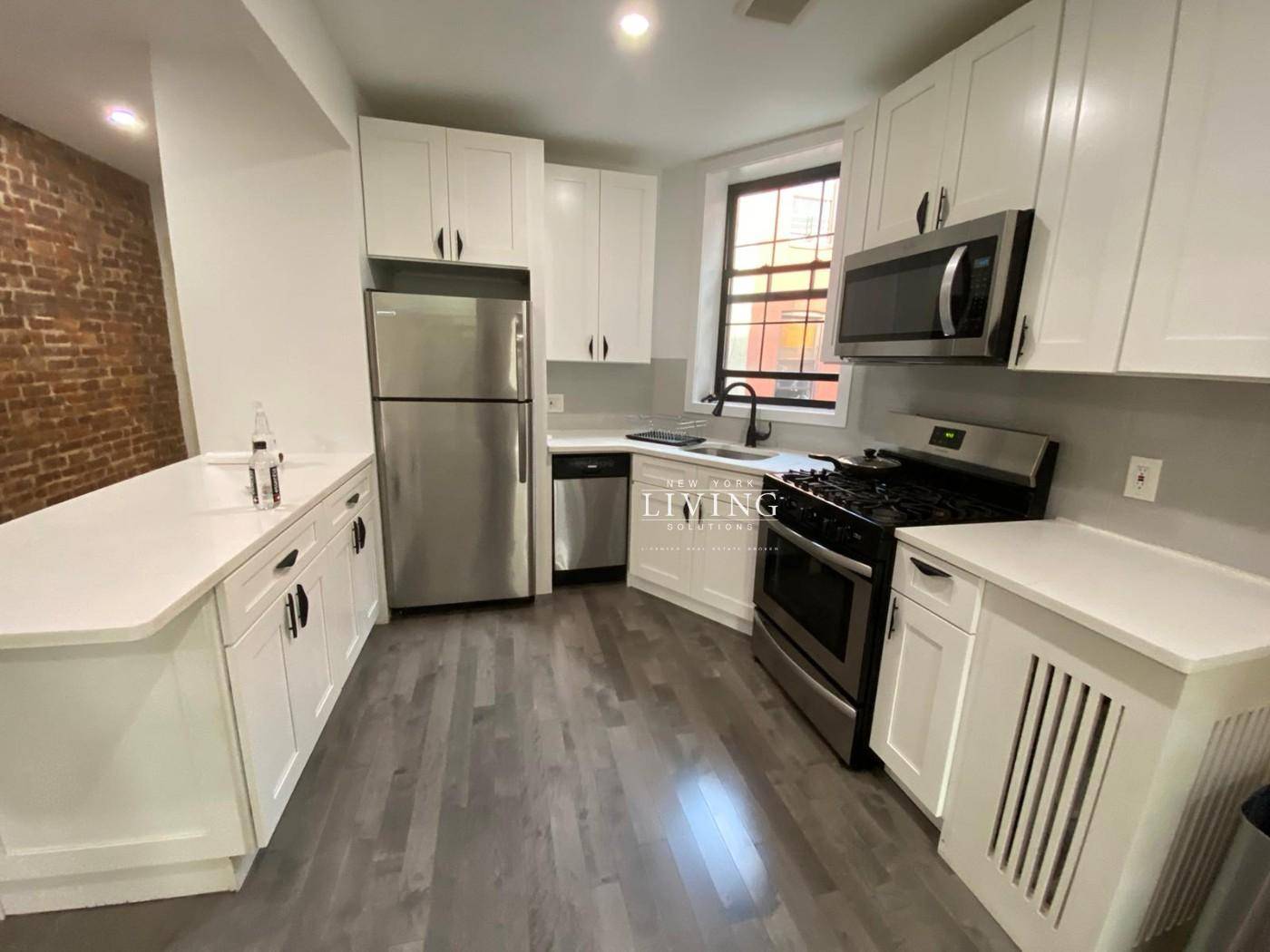 STUNNING UNIT ON 2ND FLOOR EAST NEW YORKHALF A BLOCK FROM J, 2, 3 TRAIN BUS AT THE CORNERSTUNNING NEWLY RENOVATED BRICK WALL ACCENT NEW KITCHEN WITH STAINLESS STEEL APPLIANCES ...