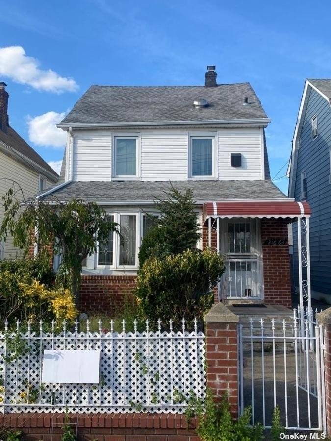 Detached 2 family has co for 2 family.