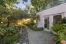 Full Guest House with 1 Bed +