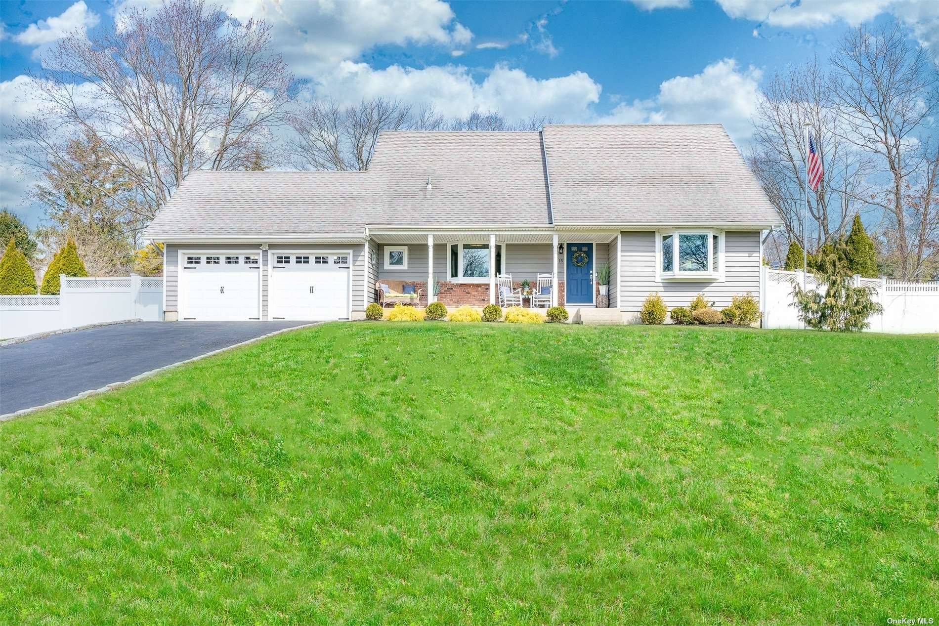 Turn The Key And Move Right In To This Diamond Colonial Situated Nicely Mid Block On Quiet Street In Nesconset Close To Gibbs Pond Park amp ; Close To Schools.