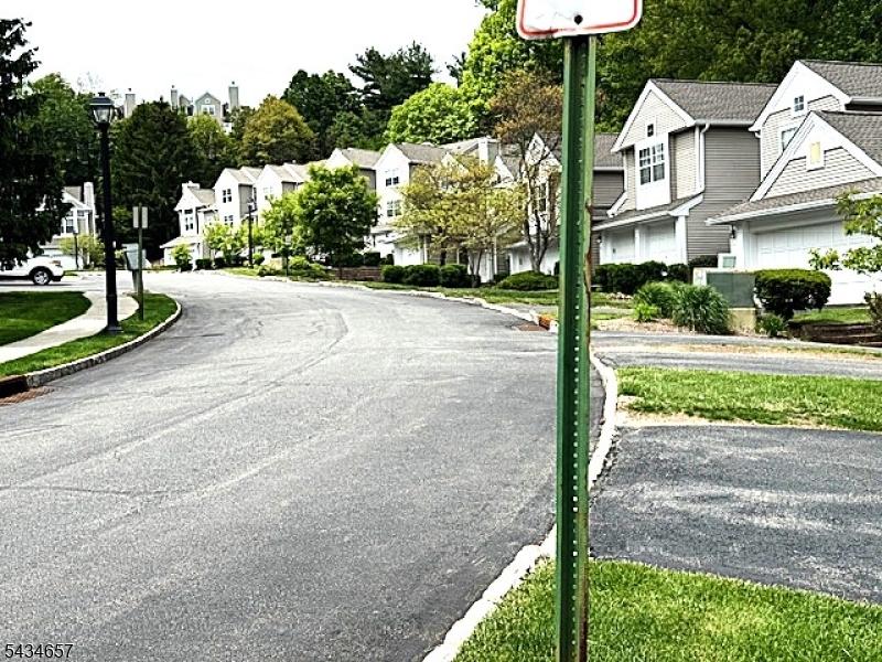 SIDE STREET VIEW