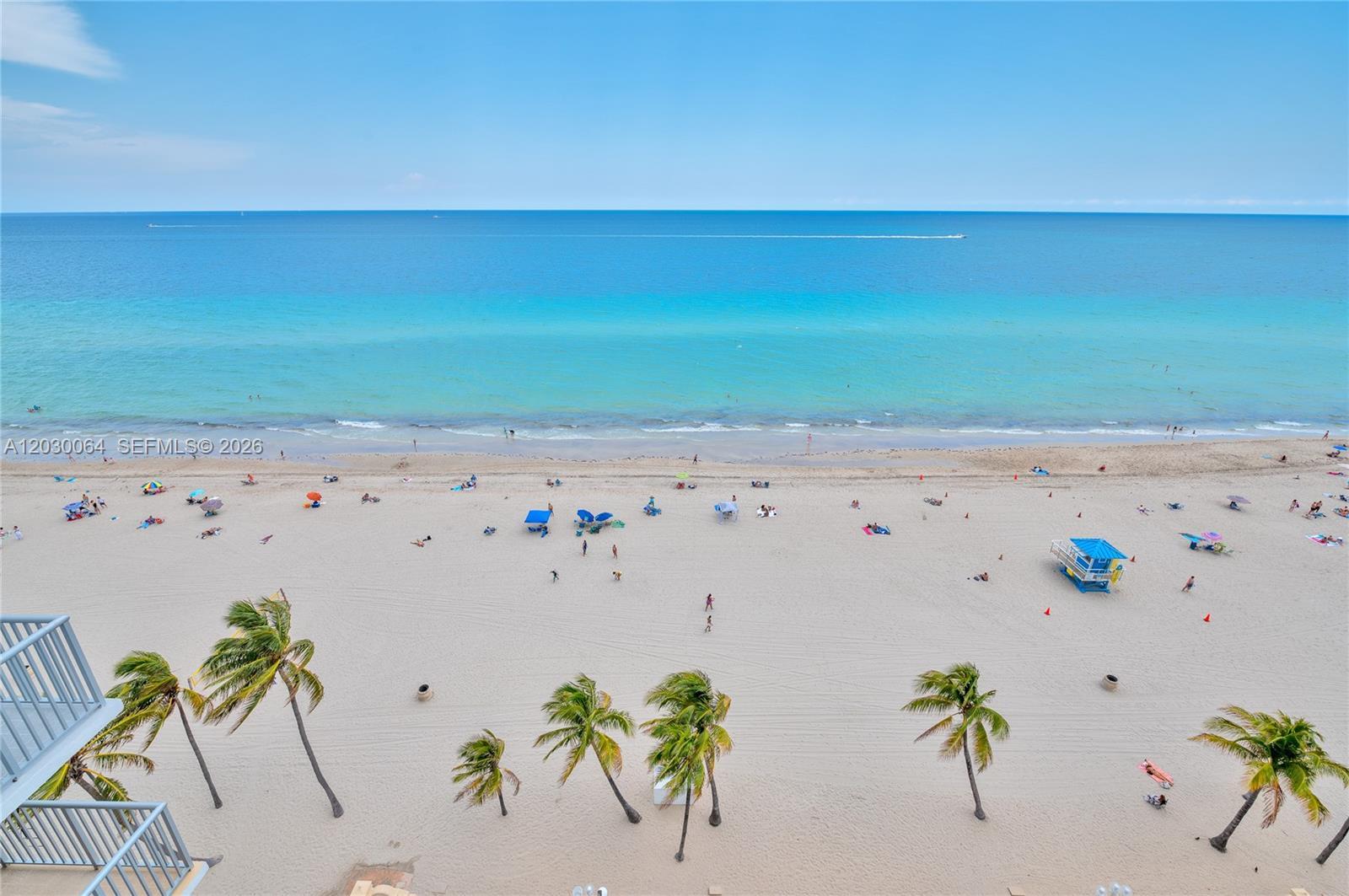 Direct Ocean view from your balcony