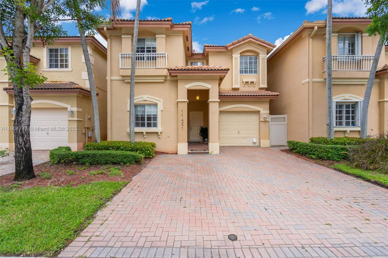 Welcome to this beautiful residence in the heart of Doral Isles.