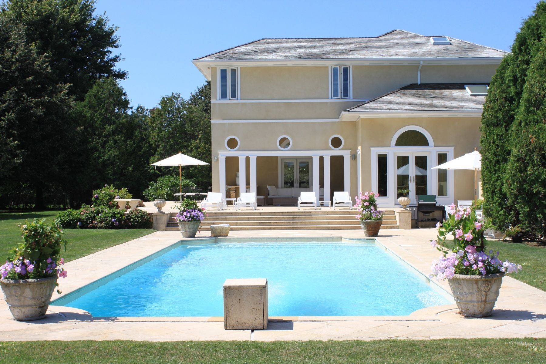 Beautiful Villa, Elegant and Private