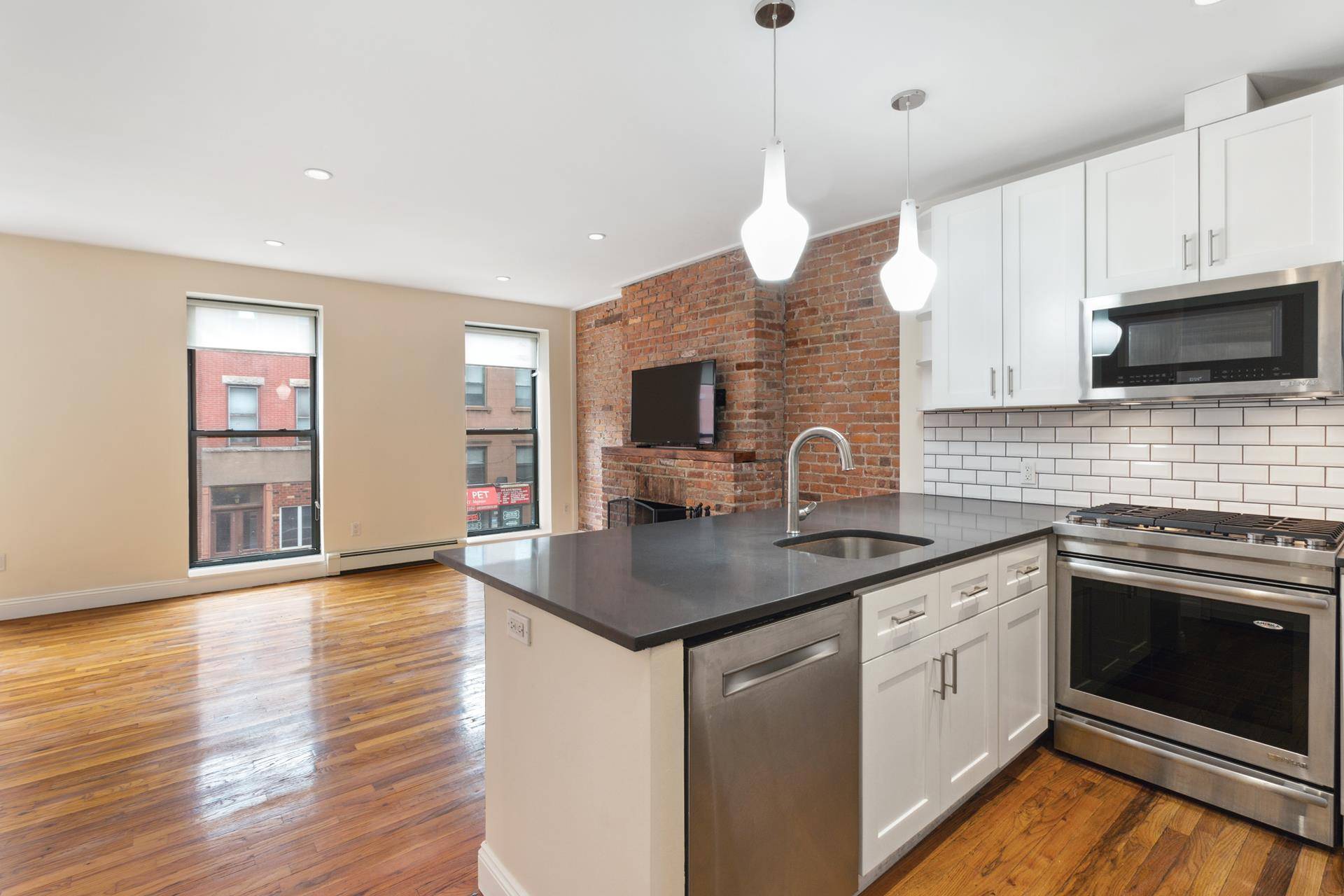 Private Backyard in a 2 bedroom CondoWasher Dryer in the UnitDishwasherCome view this beautifully renovated, sunny and opentwo bedroom, one bath Carroll Gardens condo, right away.