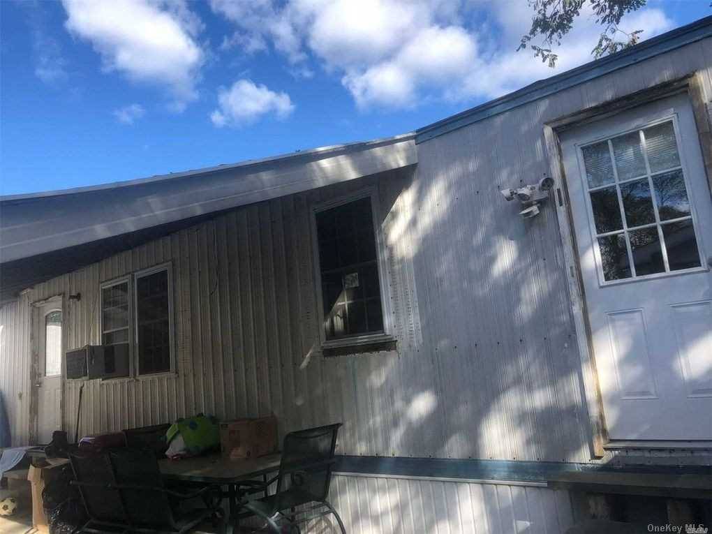 Amazing opportunity to own a newly renovated mobile home that is looking for a new lot location to call home.