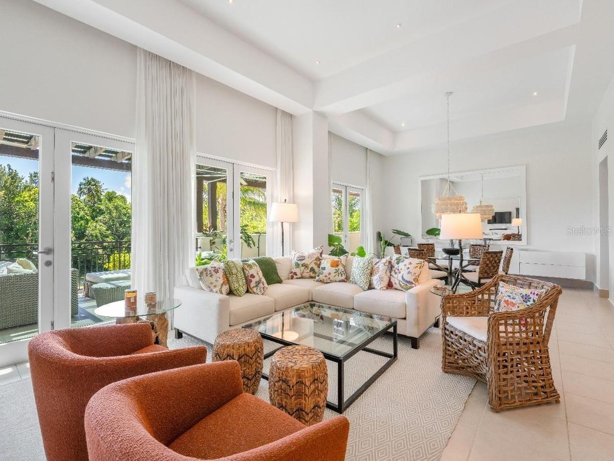 Living & Dining Area