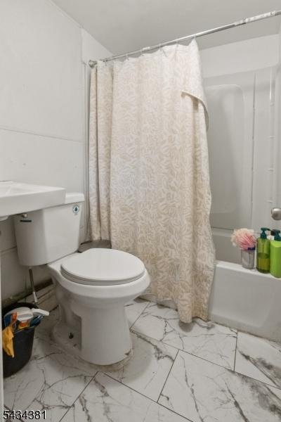 unit 1 bath full