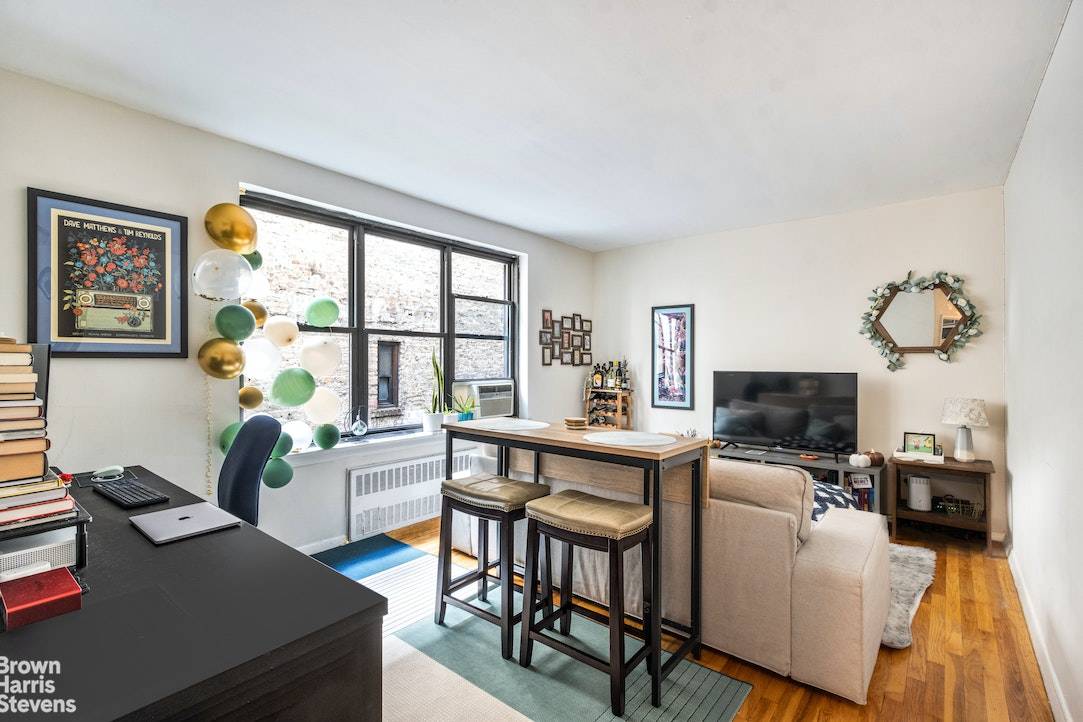 Unique opportunity to make this spacious one bedroom apartment your tranquil oasis in the heart of the Upper East Side !