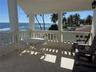Terraza techada frente al mar / Covered oceanfront terrace