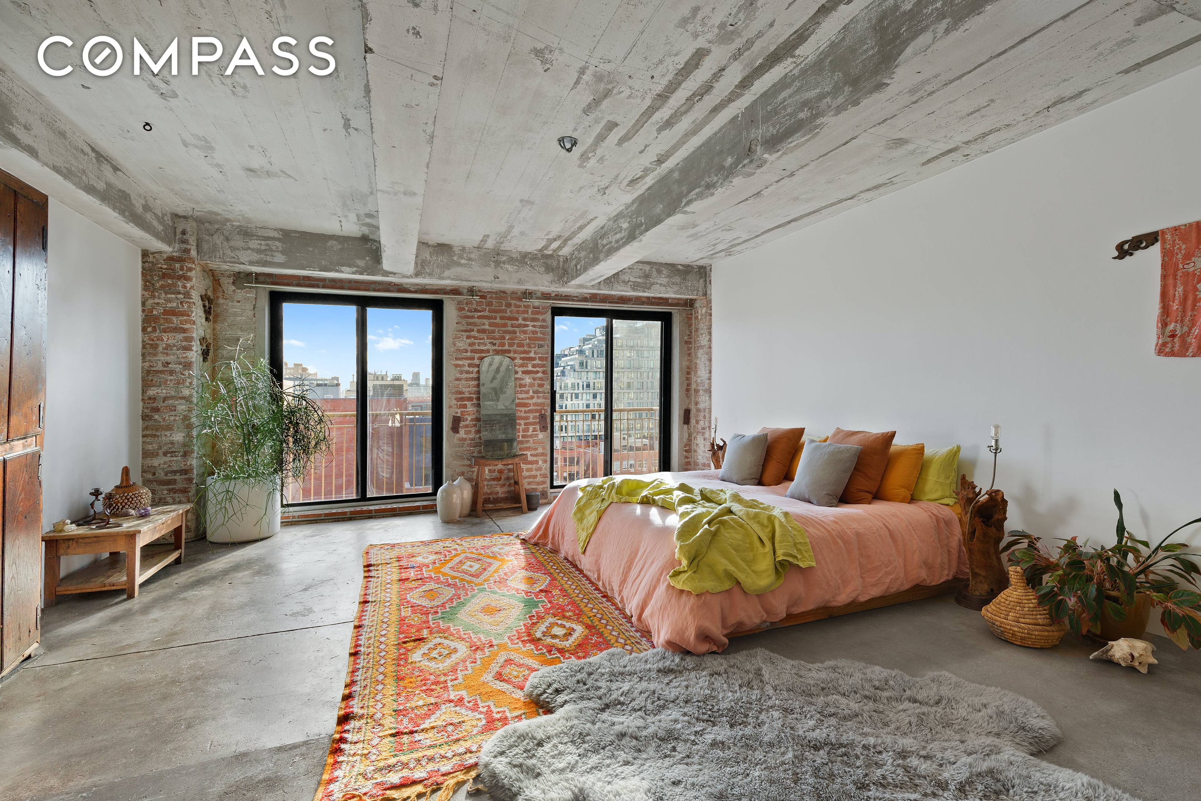 Just when you thought that there were no original loft spaces left in New York, you then found 330 Wythe Avenue in Williamsburg.