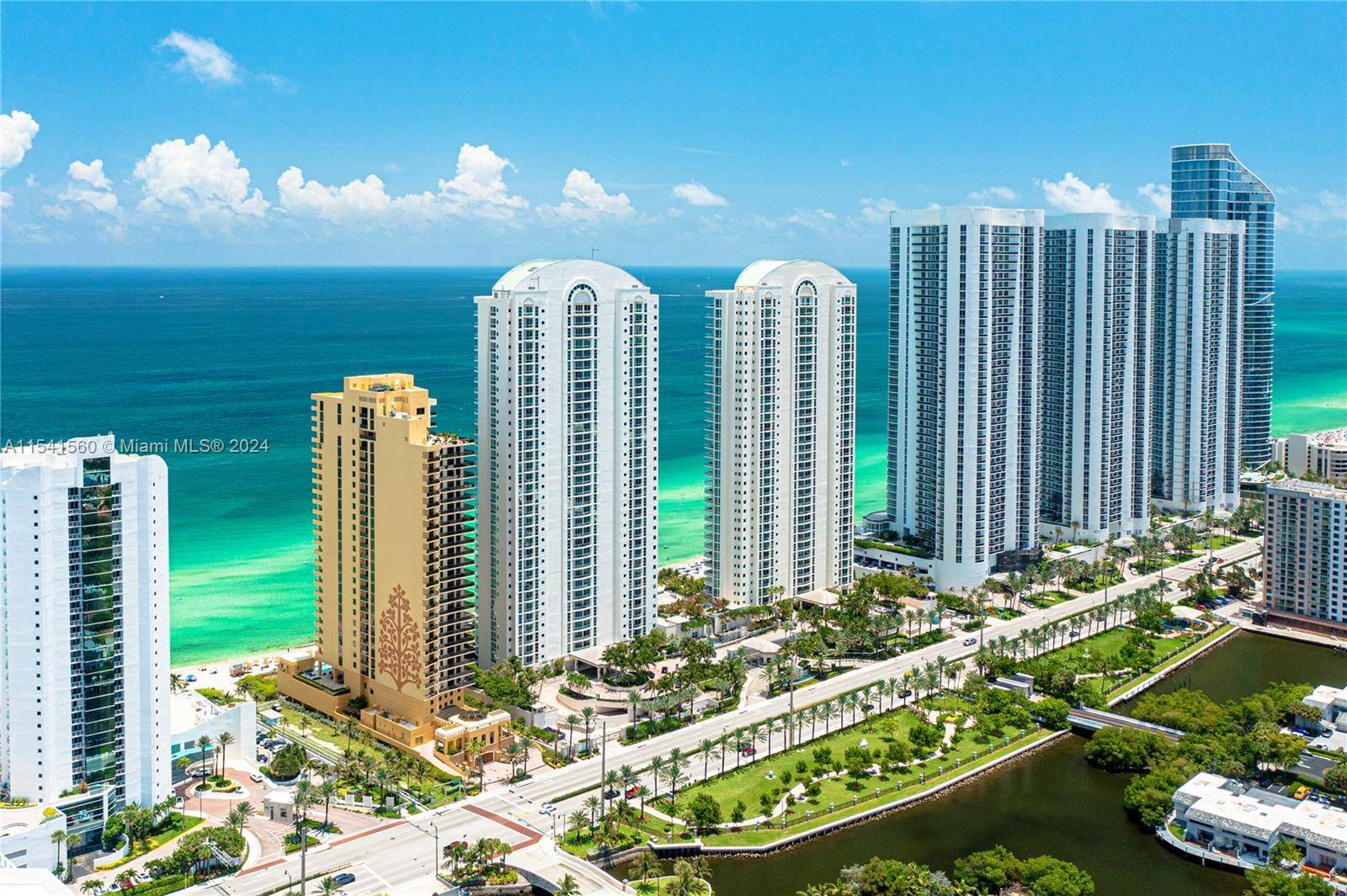 Welcome to your dream sanctuary by the sea, an exquisite luxury oceanfront condo that offers an unparalleled coastal living experience.