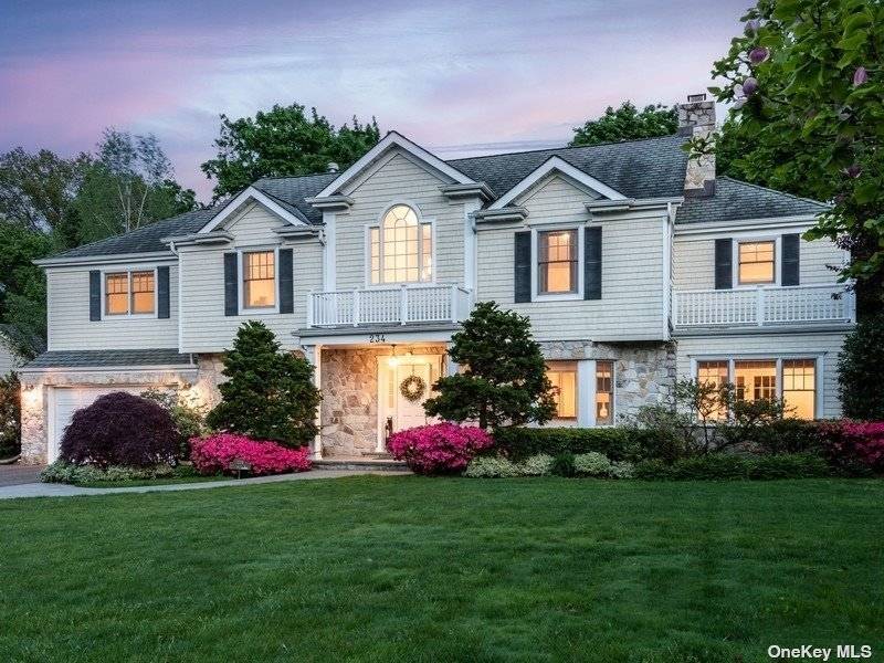 Flower Hill Perfection this elegant custom Colonial checks all of your boxes.
