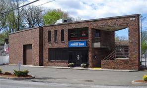Distinctive 2 story Old Greenwich commercial building with open floor plan ideal for a multitude of uses.