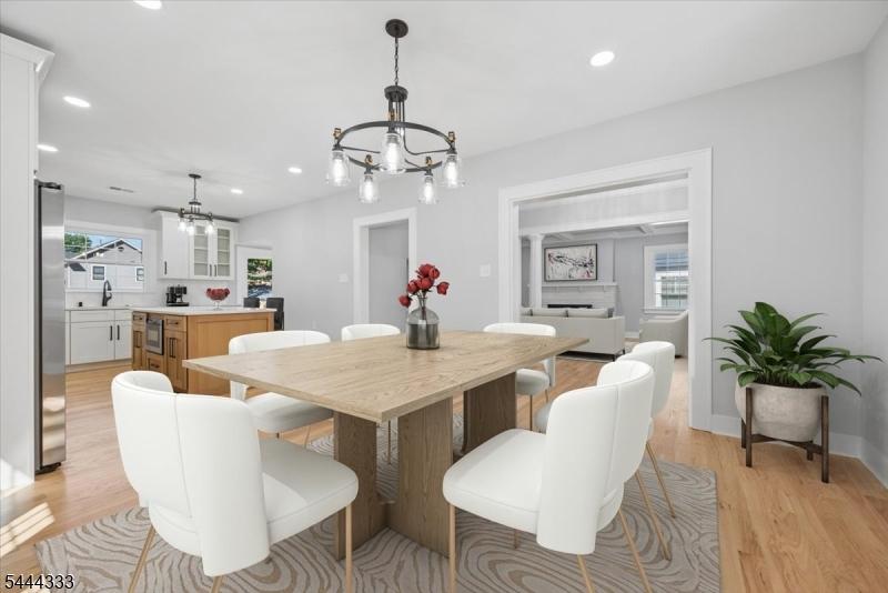 Formal Dining Rm