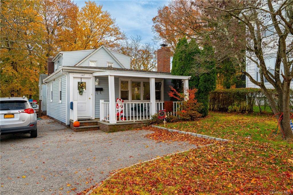 Charming Cape Cod in sought after Harrison Schools.