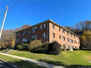 One Bedroom Condo in Foxon Area of New Haven A Great Opportunity for the Savvy Investor !