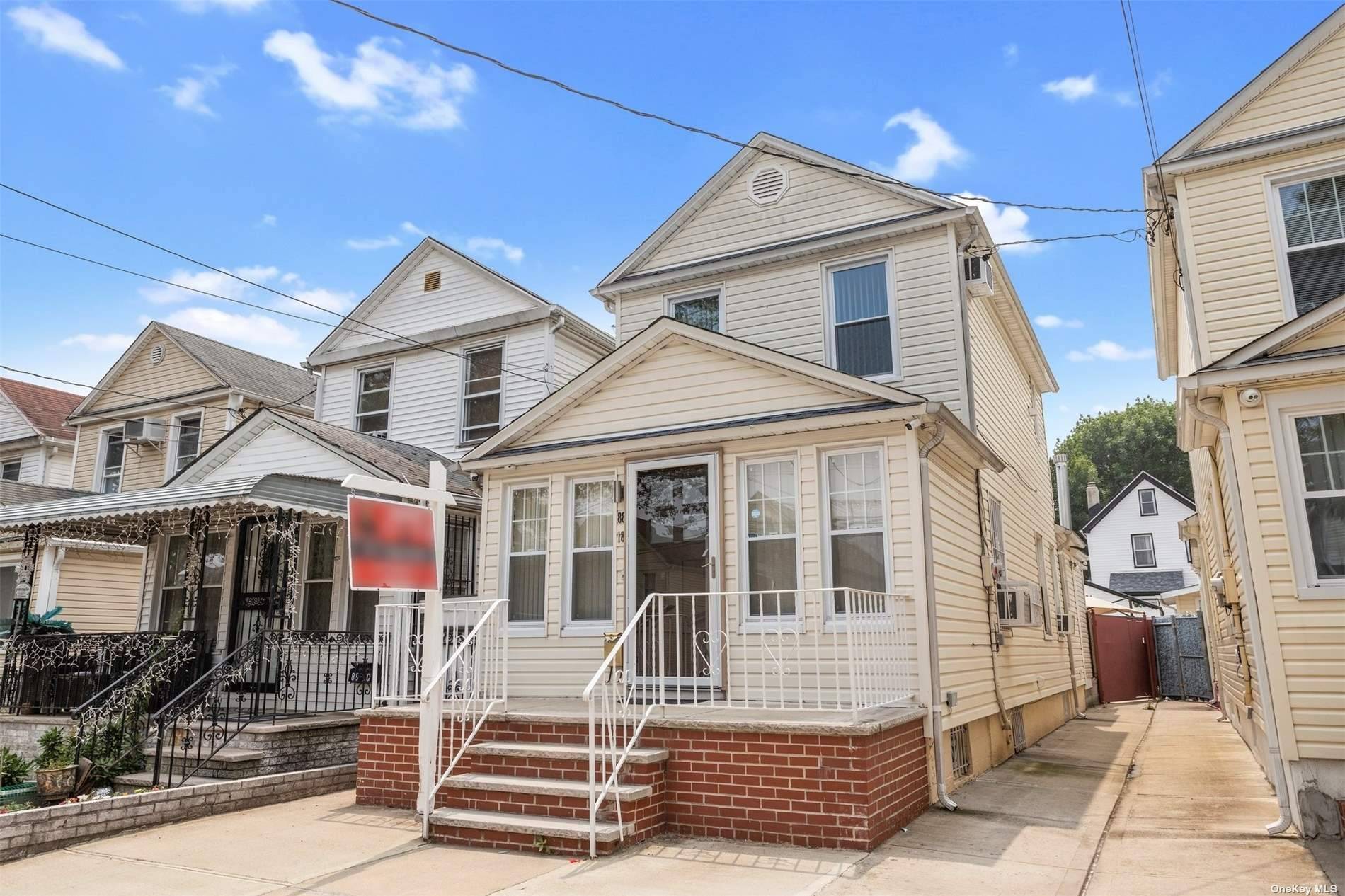 Welcome to this stunning single family home nestled in the heart of Hollis, Queens.