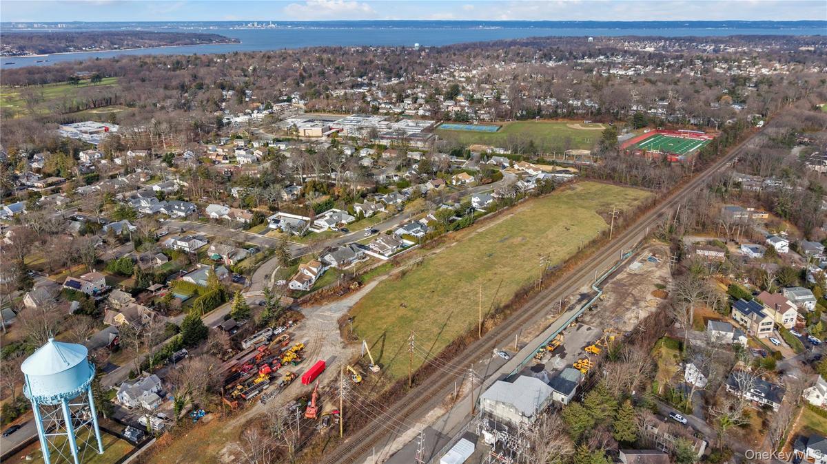Land and view to Long Island Sound